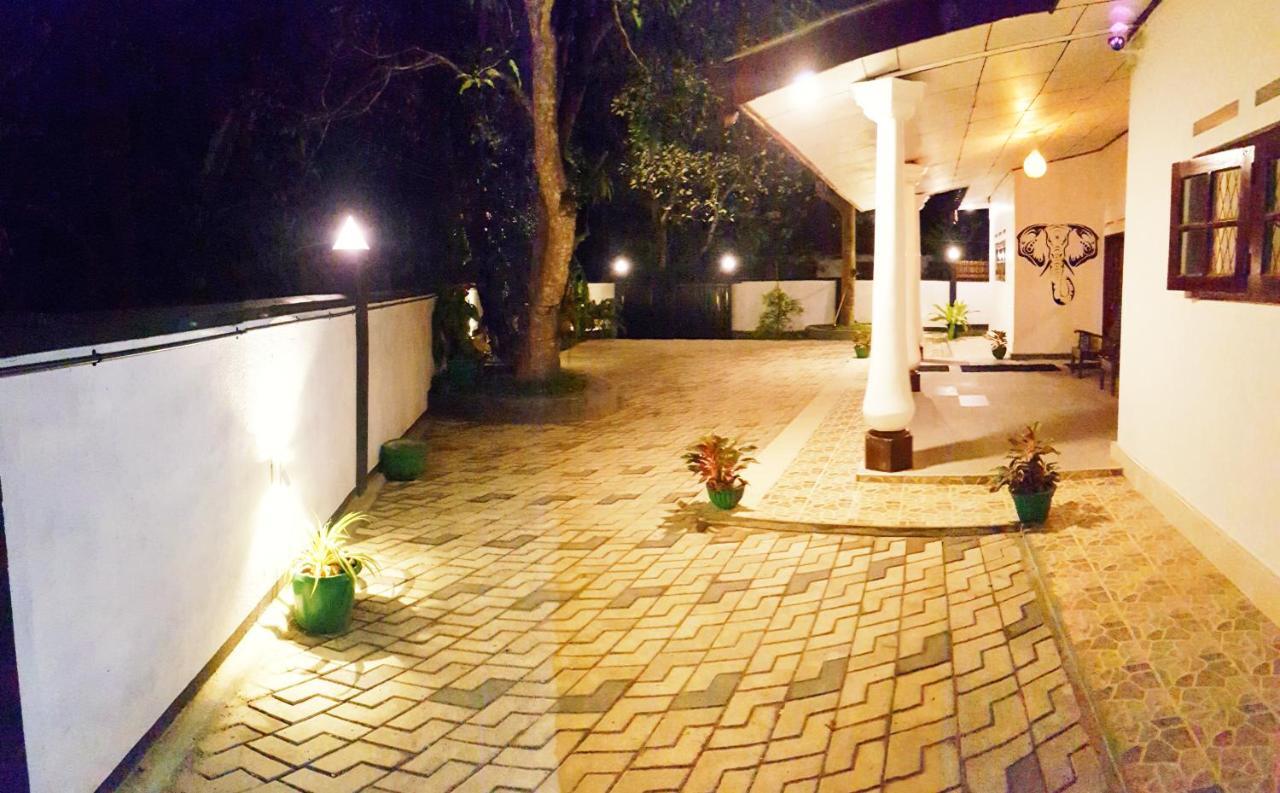 The Village Home Dickwella Exterior photo